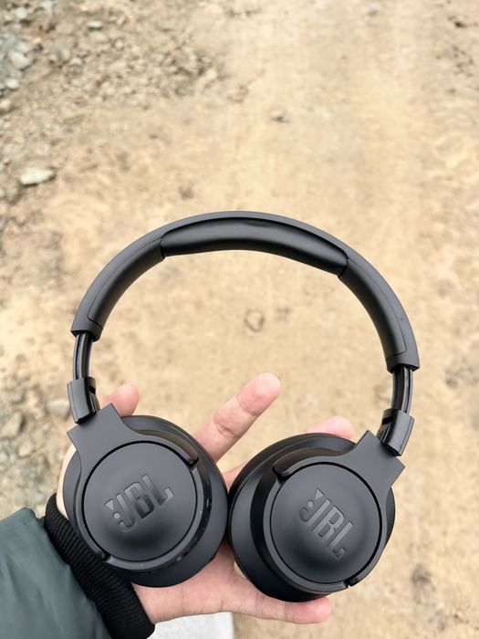 Продам или обмен jbl tune 760nc