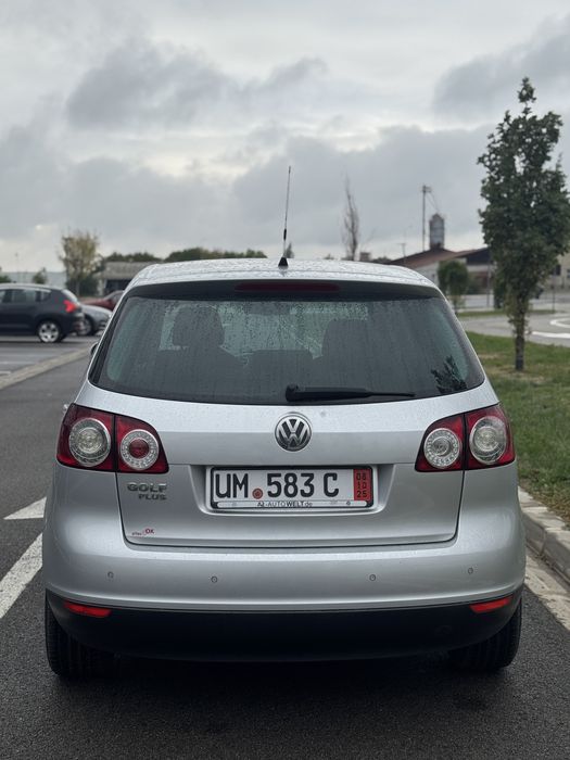 Vw Gold 5 Plus recent adusa