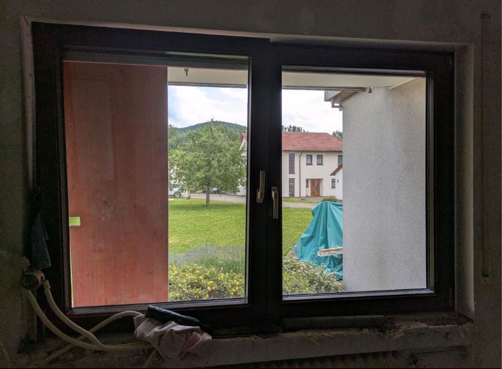 FEREASTRA LEMN ALU geam termopan  casa  H 131 x L 196 Buc 2 Garantie