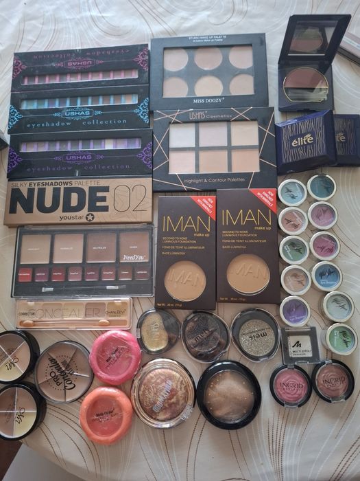 Lot 150 buc cosmetice