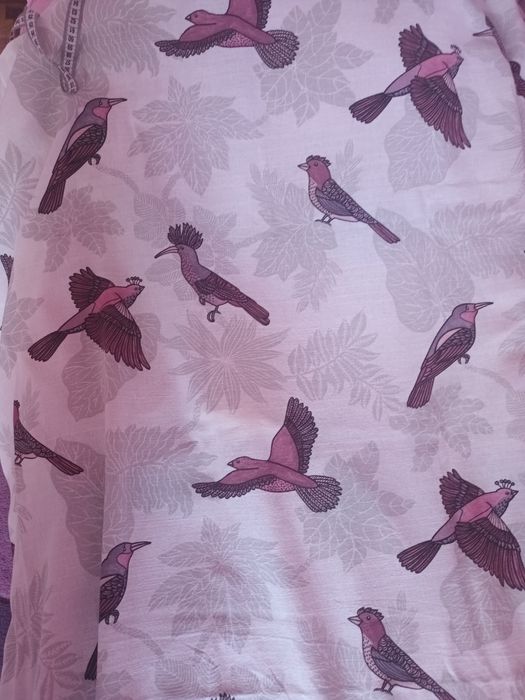 Продавам пердета