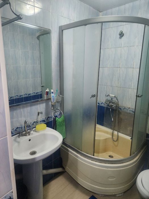 Очень срочно Продаётся 1/4/4 Яшнабад метро Дустлик