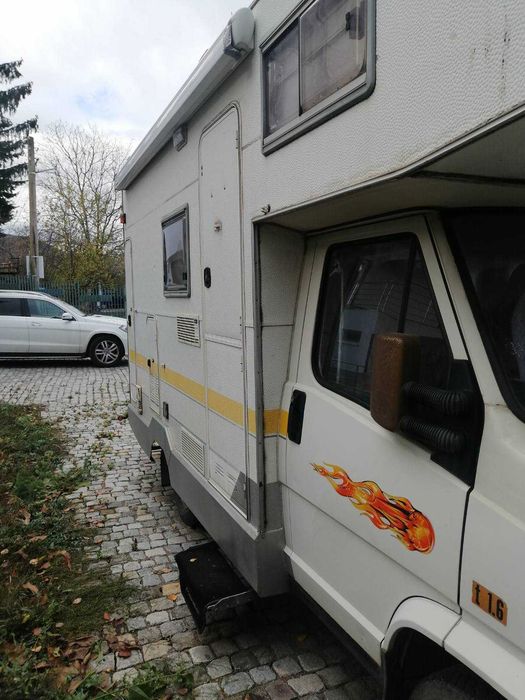 Продавам кемпер Фиат Дукато