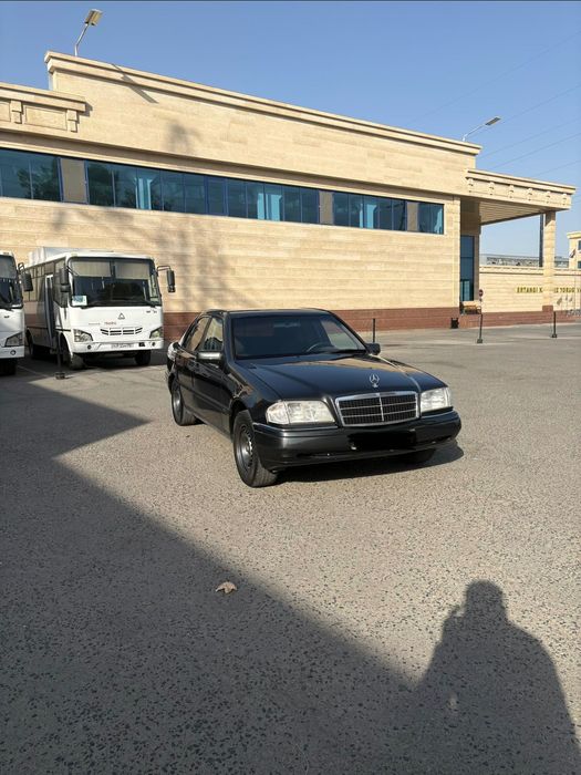 Мерседес Бенз w202
