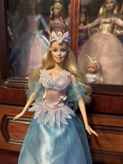 Papusa Barbie Odette Lacul Lebedelor