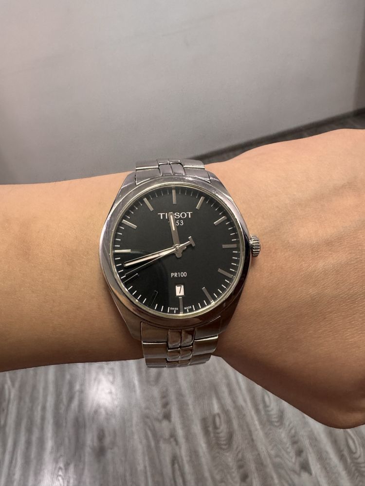 Продам Tissot PR100