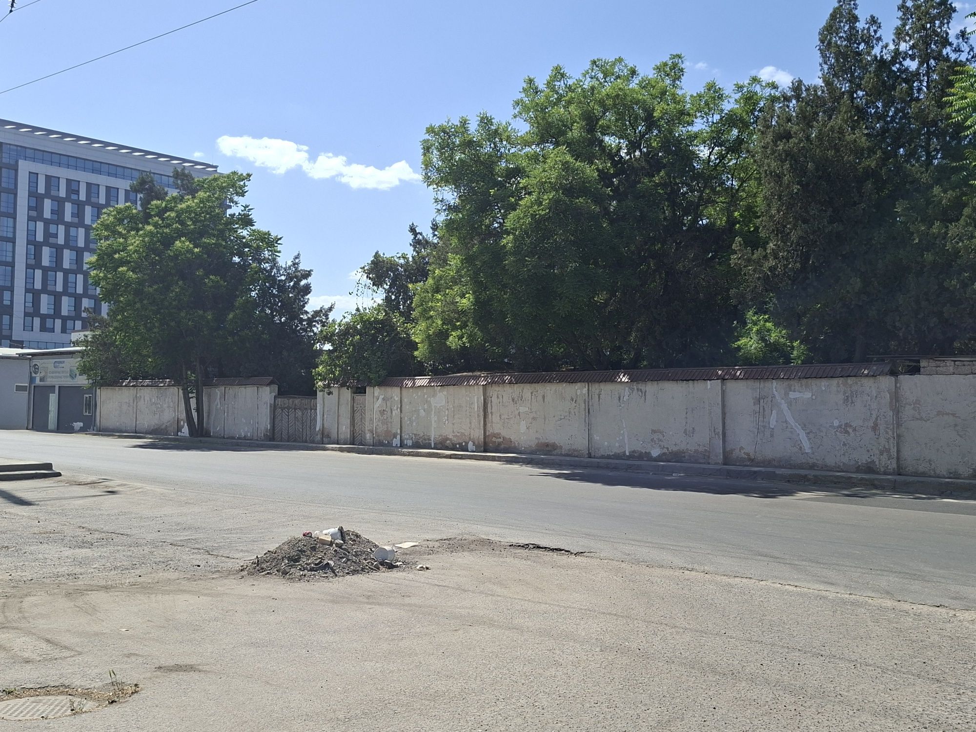 Ассаломалейкум база сотилади