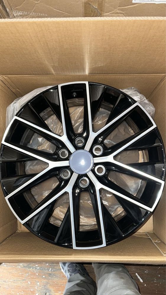комплекты дисков тойта 300-ка R20 6х139.7