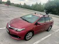 Toyota Auris Touring Sport Hybrid 2017
