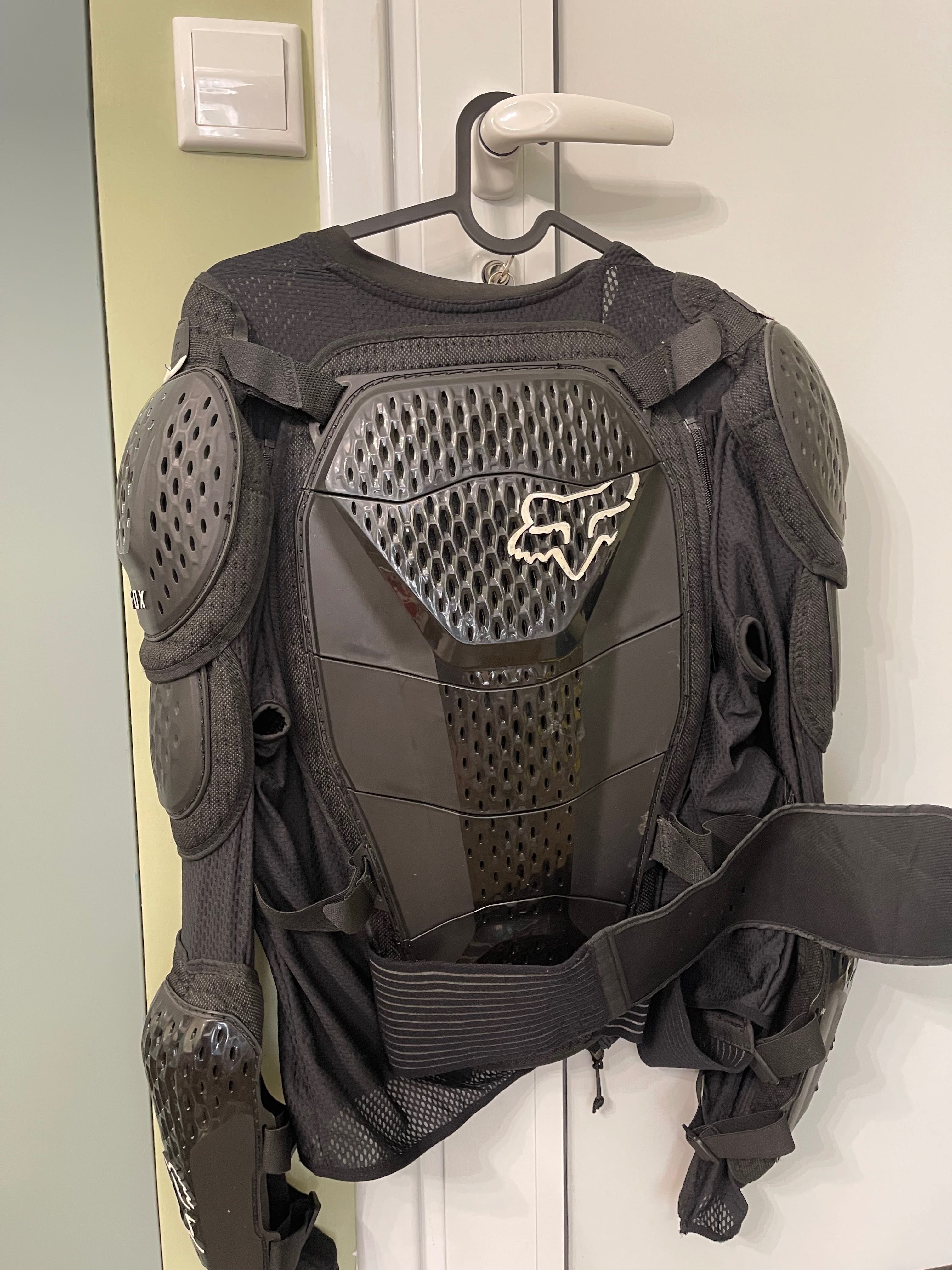 FOX TITAN Предпазна Ризница