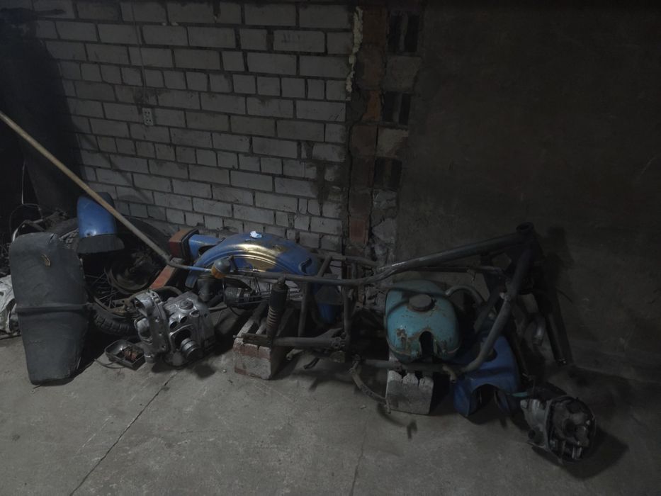 Урал запчасти 650 кубов