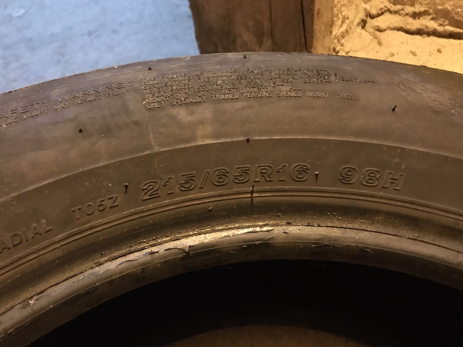 215/65/16  летни гуми Bridgestone T005