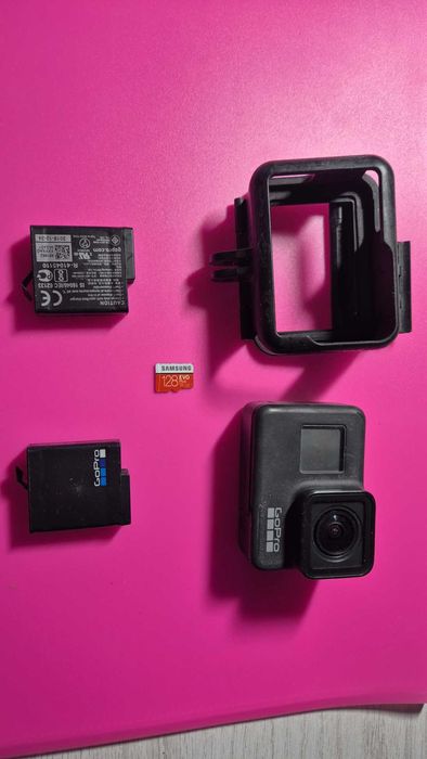 GoPro 7 Black + 2 Baterii + Accesorii