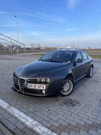 Vând sau schimb Alfa Romeo 159