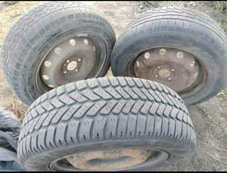 de vanzare Roti 185/65 R15 Renault/logan