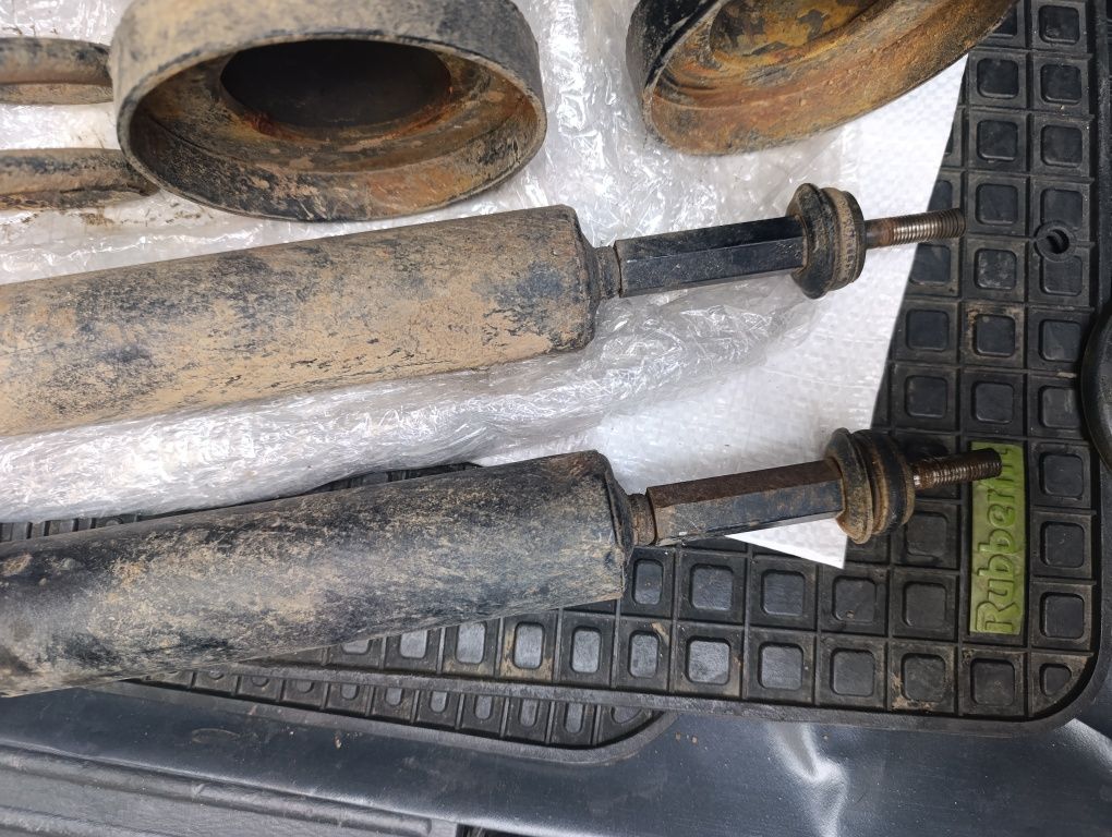 Suzuki grand vitara задно окачване