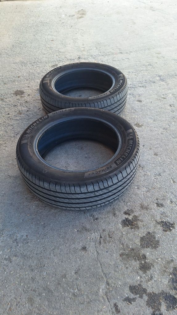 Vand anvelope michelin 195/55/R16 de vara
