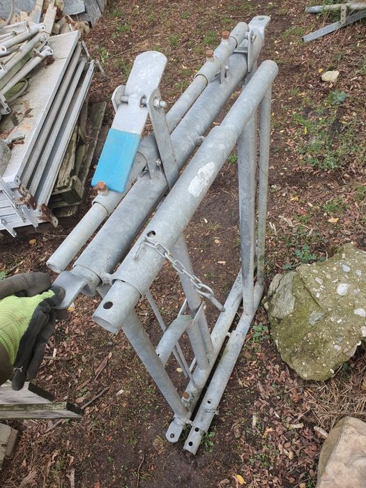 Poarta cu captura cusca de contentie vaci 1 sau 2 locuri