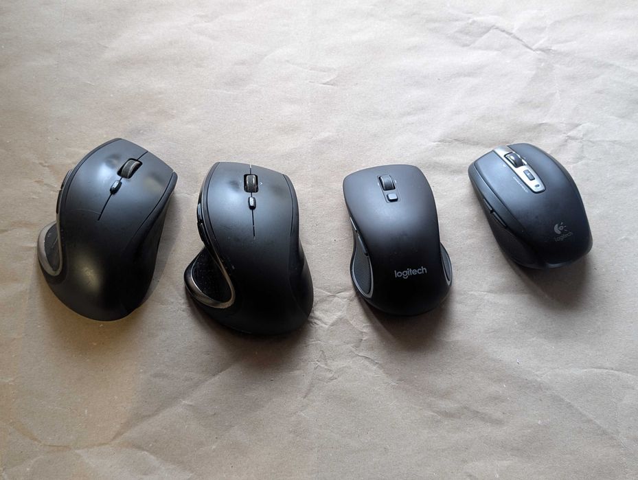 Mouse Logitech - 4 bucati
