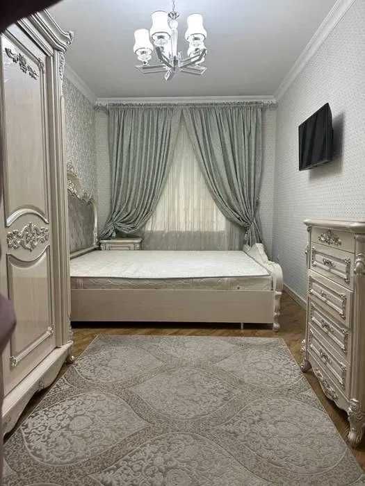 Аренда 4-комнатной на Бабура