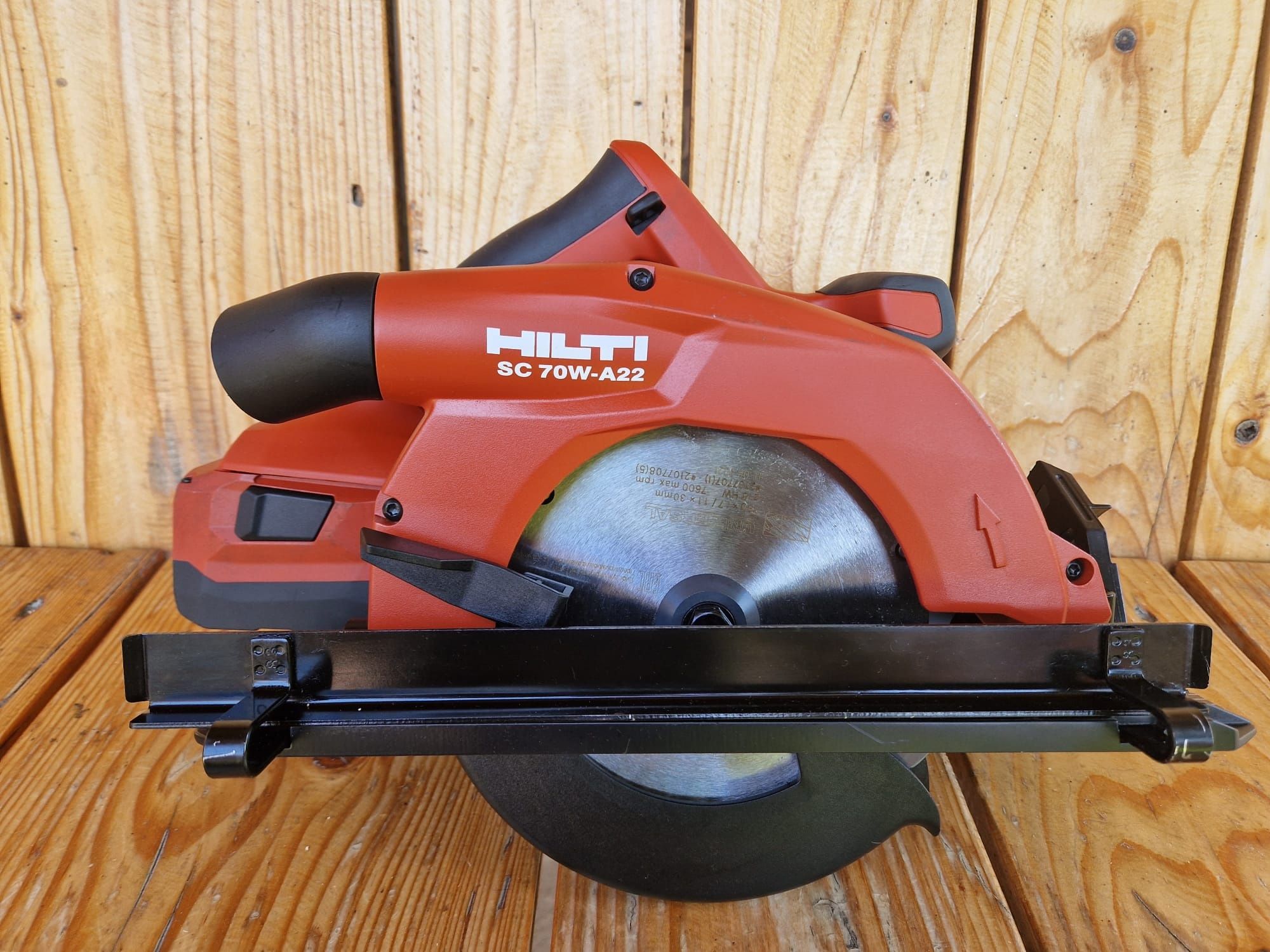 Hilti circular pe acumulatori