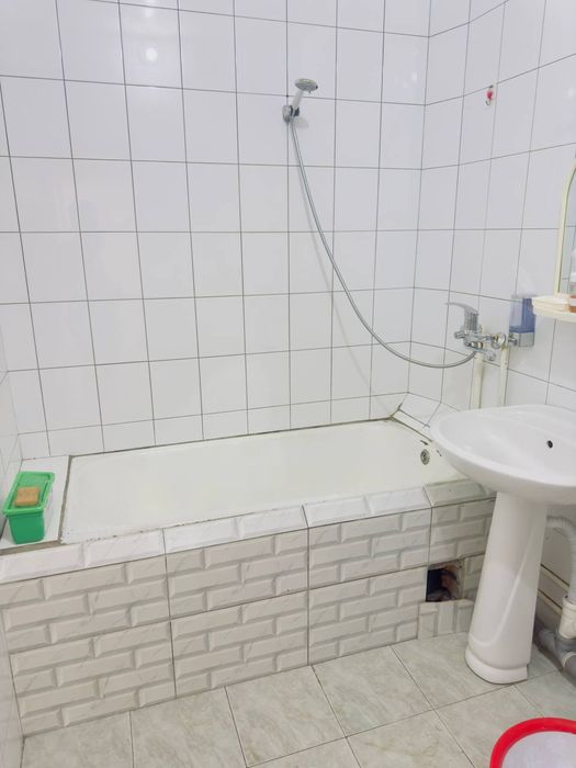 Ibn sino beltepada 3xonalik 2etaj bankoviskiy gʻishtlik uy sotiladi