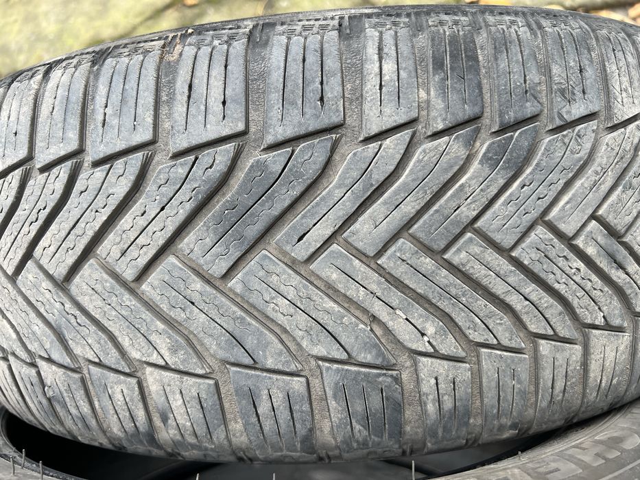 4бр. 205/55/16 Зимни и всесезони гими 60лв за всичко Michelin / Riken