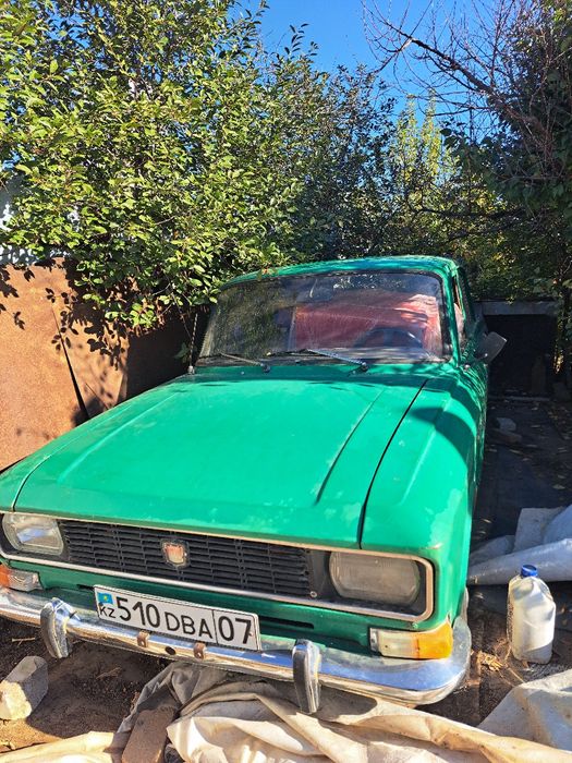 Продам москвич 2140 цвет зелёный