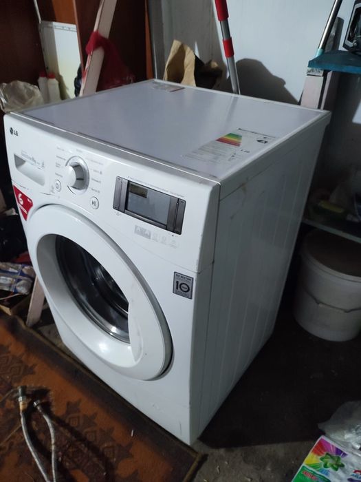 Продам стиральную машину автомат