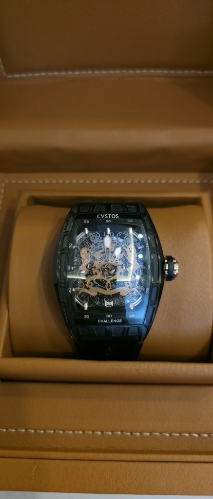 Cvstos chalange black