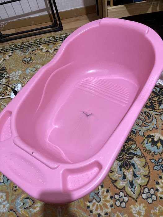 Детский ванна б/у очень хорошем состояние