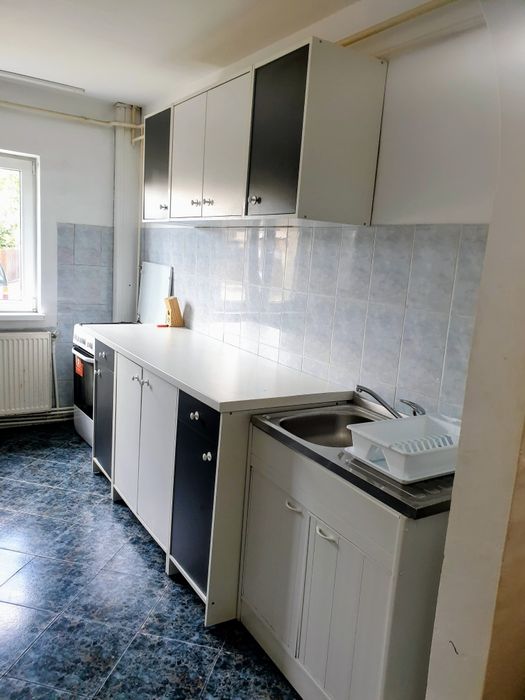 Garsoniera de închiriat