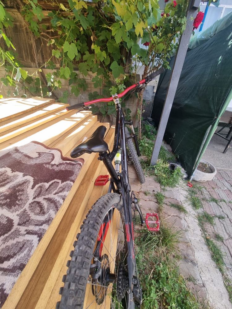 Vand bicicleta full suspension