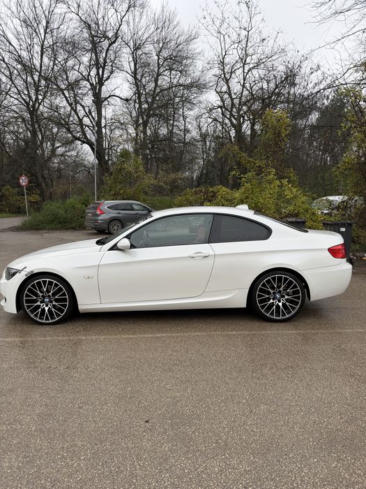 БМВ Е92 lci 320д 184коня харман кардон комбокс червен салон на части