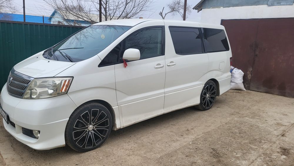 Сдаётся в аренду Тойота Альфард с водителем
