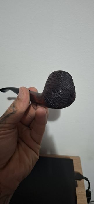 Pipa tutun deosebita