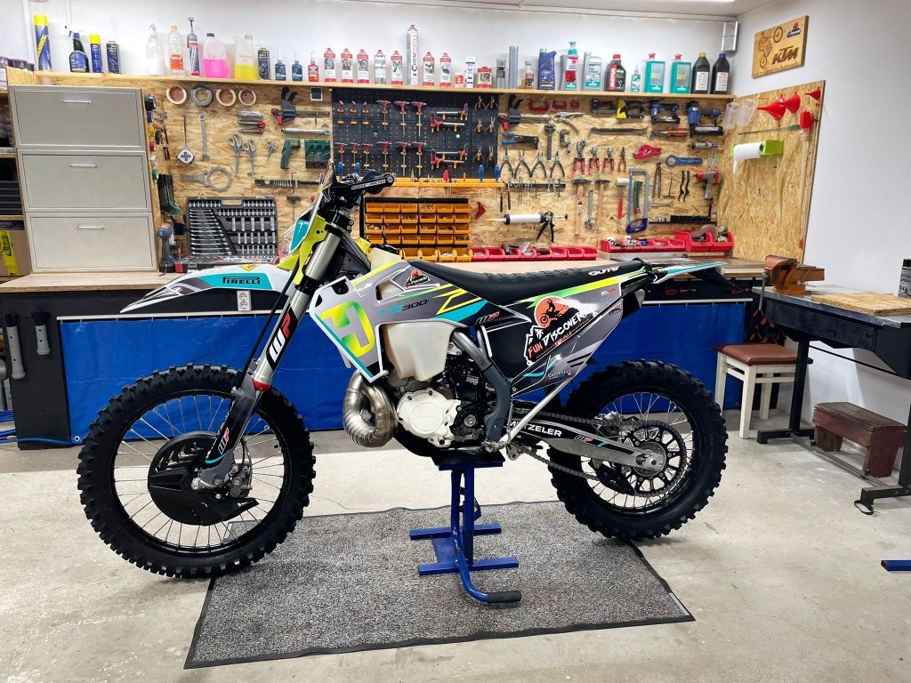 Husqvarna Te 300 tpi Ktm