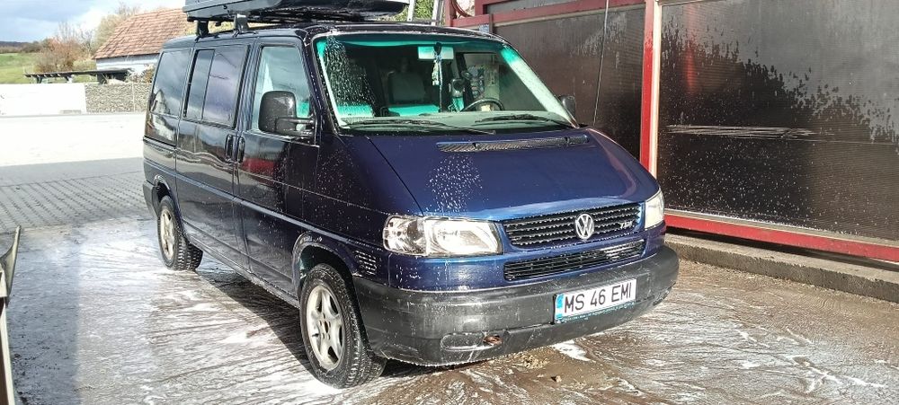 Vând Volkswagen T4 Caravel