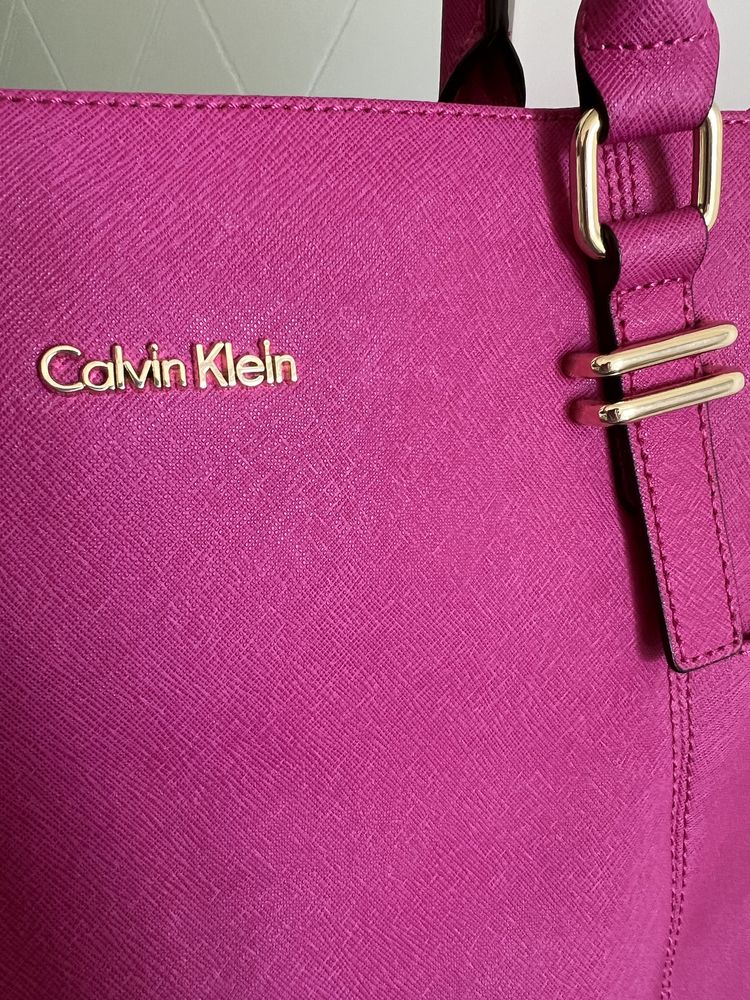 Новая женская сумка Calvin Klein