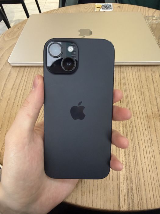 Iphone 15 256 Gb, аккумулятор 87%