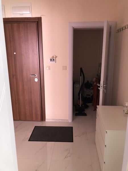 Дава се под наем Двустаен апартамент в София, Изгрев - 85 кв.м за 453.9 € - Снимка #7