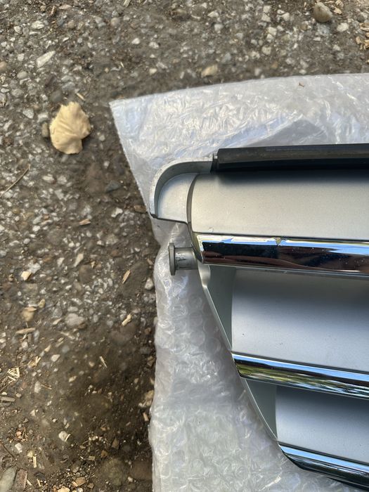 Решетка за Мерцедес W204