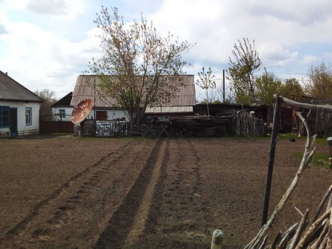 Продаётся большой Дом в Урджаре
