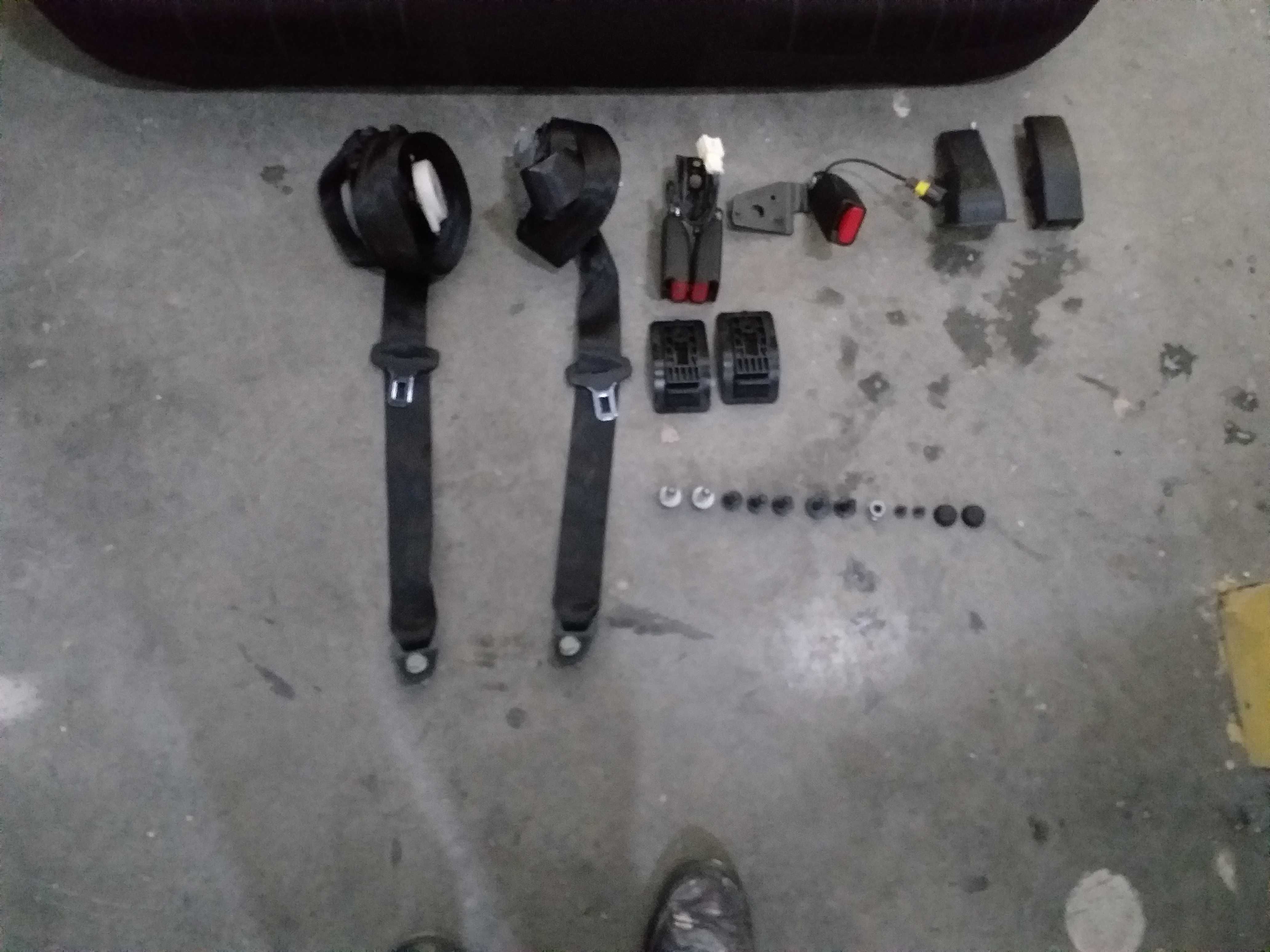 Bancheta Citroen C4 + Cinturi