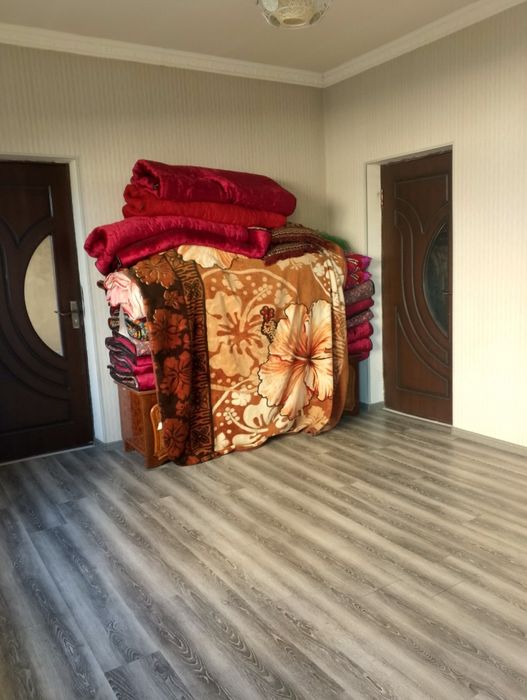 Уй сотилады 4,5 сотик ернархида