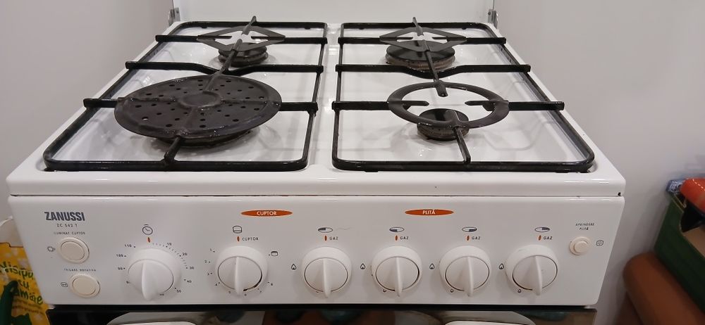 Aragaz Zanussi - utilzat