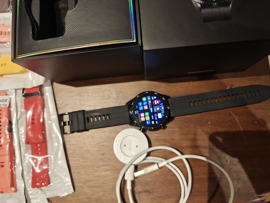 Смарт часовник Huawei gt 2