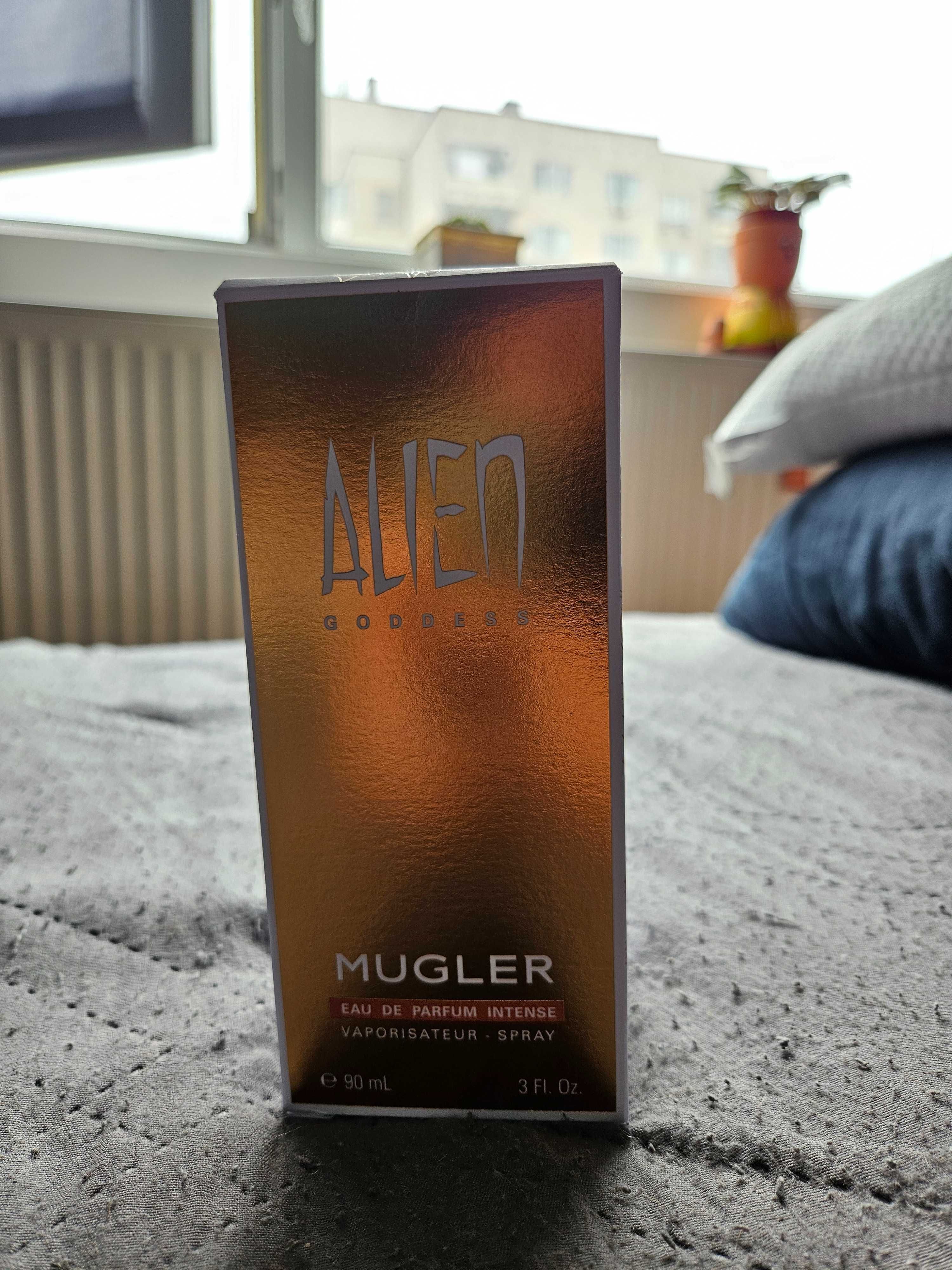 Hugo boss the scent 50 ml и alien mugler 90 ml