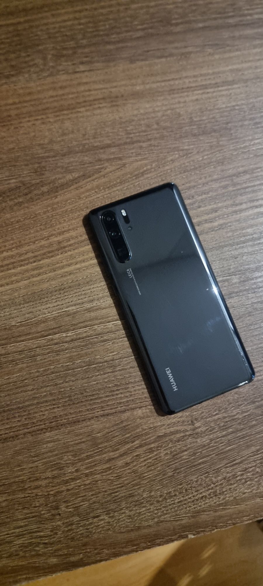 Huawei P30 Pro + Mobil Fox калъф