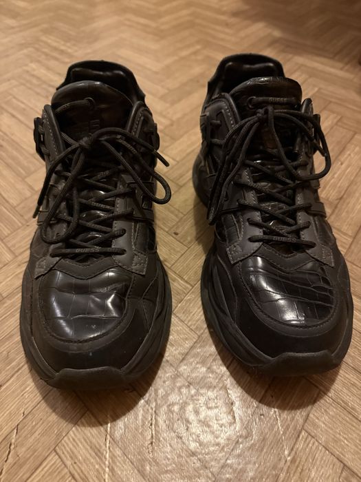 Обувки Guess Belluno